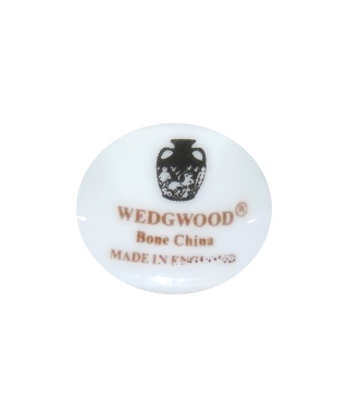 Wedgwood Bone China (z wazą)