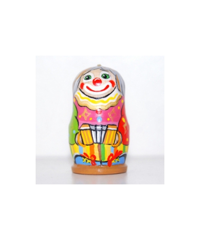 Clown with accordion