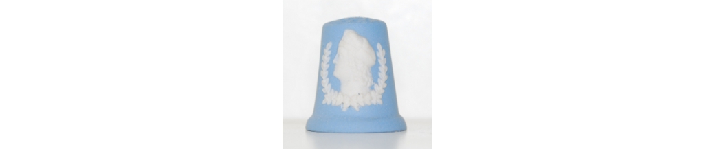 The Kings and Queens of England Wedgwood Thimble Collection (41/41)